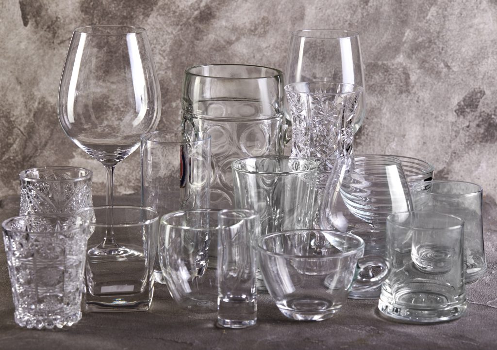 The Ultimate Guide to Award Drinkware & Glassware for Recognition Events